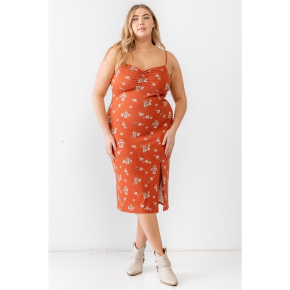 Flawless flower Plus Size print midi dress - Picture 2 of 6